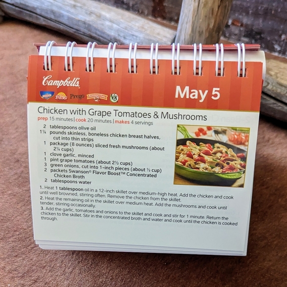 2014 Publications International Campbell Recipe A Day Spiral Easel Calendar - Picture 6 of 15